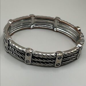 Stylish Silver-Tone twisted braided Cable clamper Bracelet